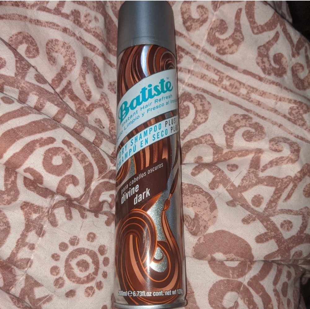 Sale Batiste Divine Dark Dry Shampoo Plus